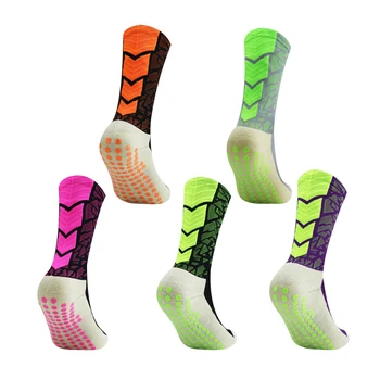 2023 Сцепление Противоскользящие футбольные носки Хлопчатобумажные Спортивные Велосипедные Носки для бега верховой езды Носки для йоги